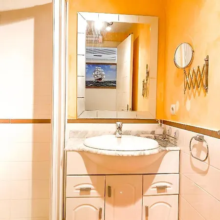 Sydney Sun & * Alicante